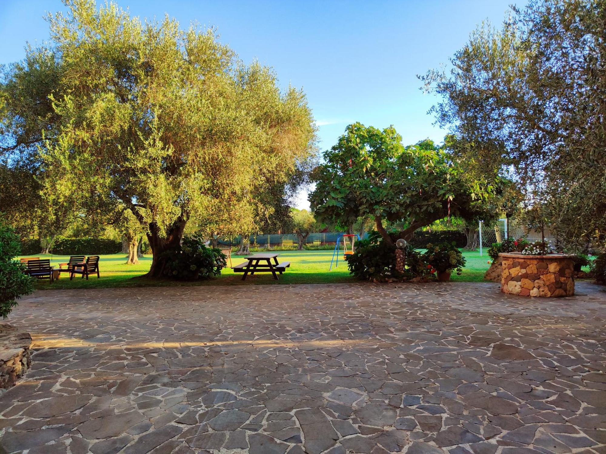 Bed and Breakfast Nuraghe Bianco Santa Maria la Palma Exterior foto