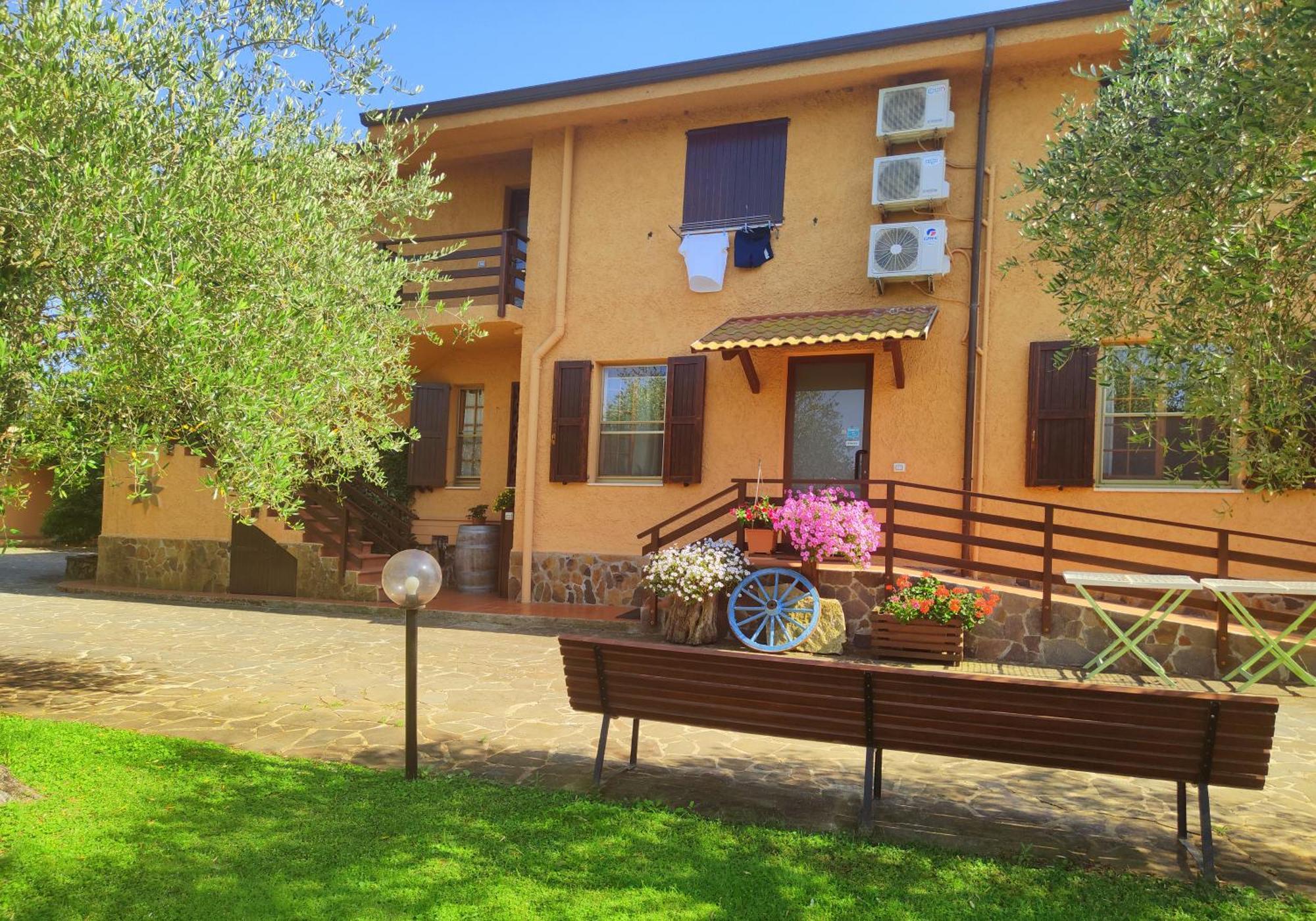 Bed and Breakfast Nuraghe Bianco Santa Maria la Palma Exterior foto